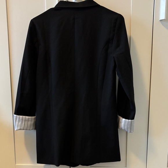 Women’s Tailored Black Relaxed Blazer with Striped Cuffs Size S - Picture 4 of 11